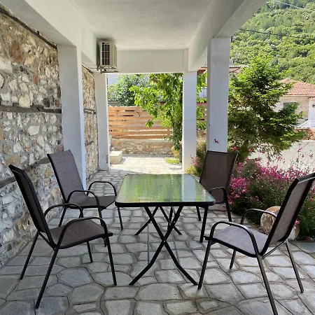 Holiday home Elia & Meli