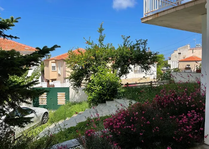 Elia & Meli Semesterbostad Kallirákhi